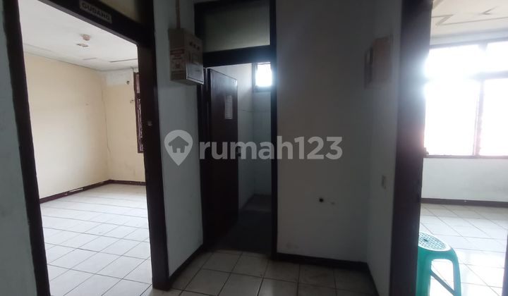 2-Story House in Cijerah - 5 Bedrooms, Move-in Ready & Suitable for Office/Business 2