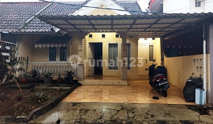 Rumah Kekinian dengan Taman & Akses Strategis di Cijerah