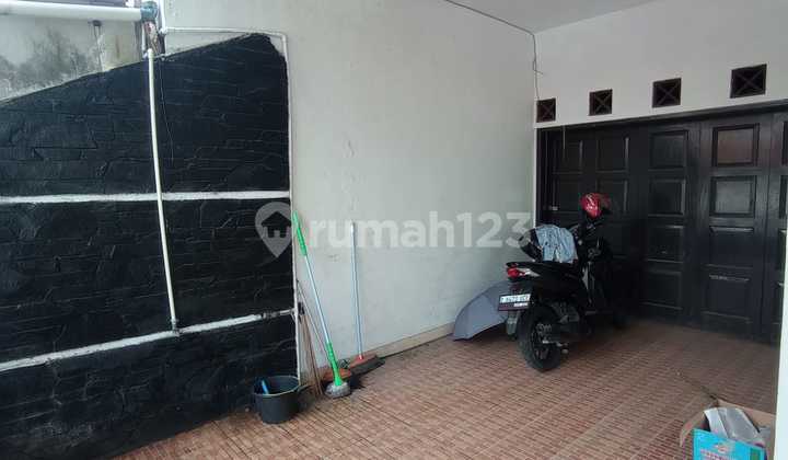 Shop House Located Inside Mainroad Pharmindo Complex