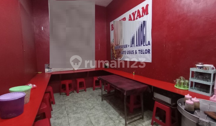 Comfortable &amp; Strategic Shophouse in Bandung, Ready for Rent for Only Rp 22 Million! 2