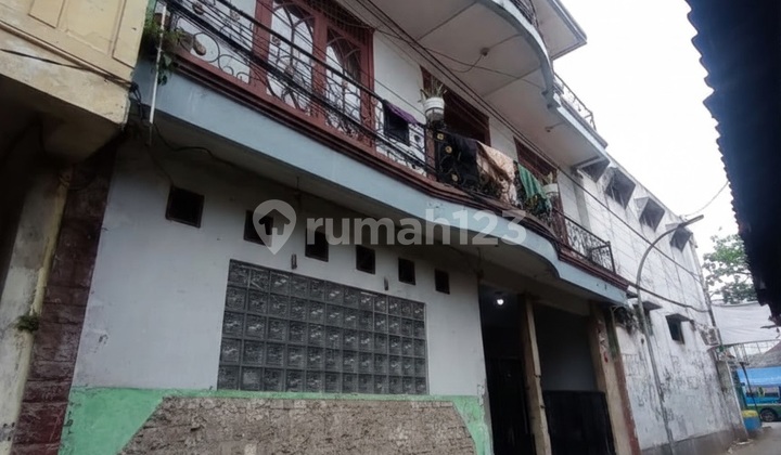 Rumah Lokasi Strategis 10 Menit ke Pusat Kota di Cijerah