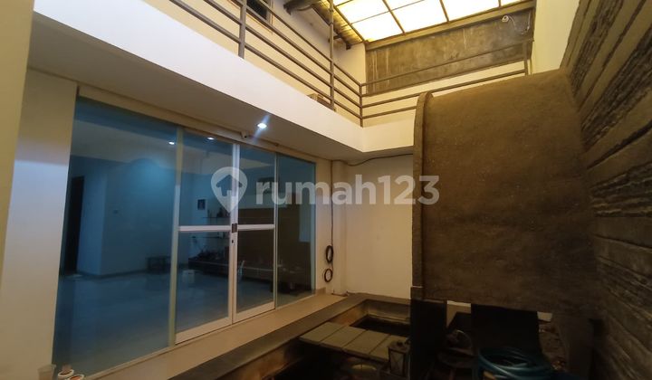 Stylish & Strategic House in Cijerah - All Facilities Nearby, Ready to Occupy Now! 2