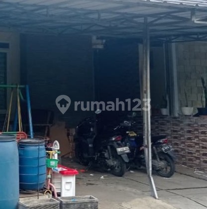 Exclusive 1-Story House in Cijerah - Easy Access, Scenic Environment 2