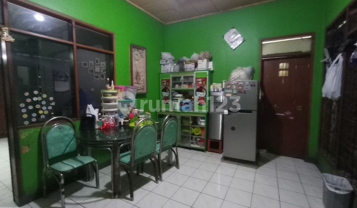 Spacious & Comfortable Residence in Cijerah, 10 Minutes to Pasir Koja Toll Road! 2