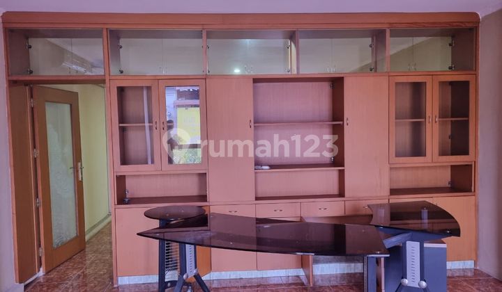 Strategic Shop House in Central Mall Area 2