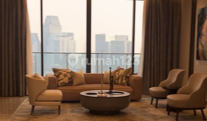 Penthouse Regent Residences Mangkuluhur Luxury