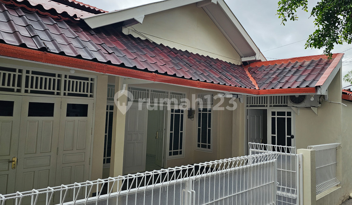 Rumah Mantrijeron Renovasi Baru | SHM, 5 KT, Jalan Aspal Baru Rumah Mantrijeron Renovasi Baru | SHM, 5 KT, Jalan Aspal Baru