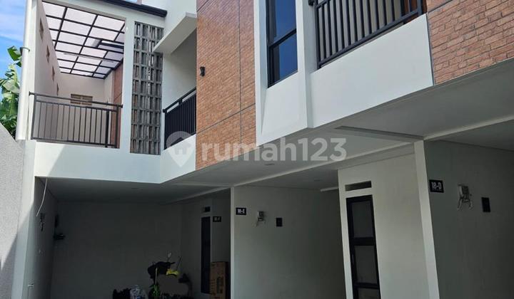 Rumah Sewa Unit Terbatas Cluster One Gate System Strategis di Jagakarsa Rumah Sewa Unit Terbatas Cluster One Gate System Strategis di Jagakarsa