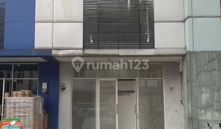 Disewa/Dijual Ruko Rjs Alam Sutera ( Jalur Sutera Timur 3B No 28)