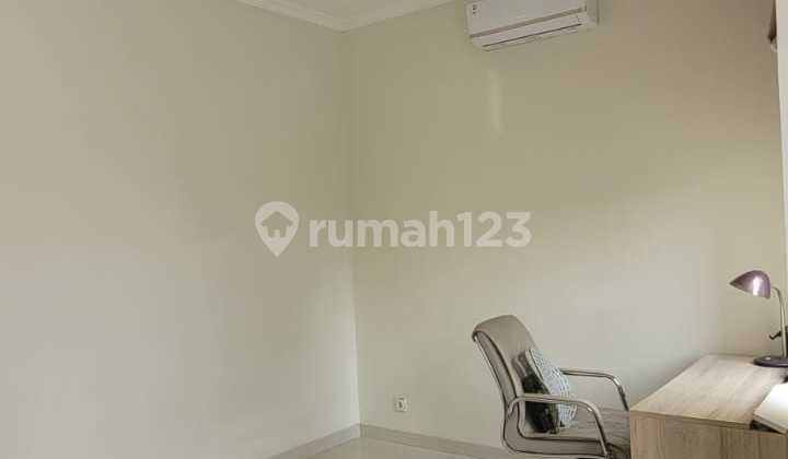 DIJUAL RUMAH VIEW Kolam Renang DI SPRING GADING SERPONG, TURUN HARGA JADI 4 Milyar an 2