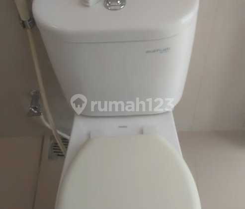 Dijual Cepat Rumah Bagus & Baru Renovasi di Gading Serpong Cluster Omaha Village,Jalan Harney No 9 2