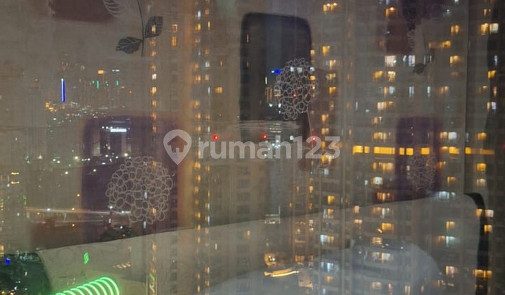 Disewakan Segera. Apartment Central Park...tower Amandine Type 3 BR +1 BR Pembantu 2