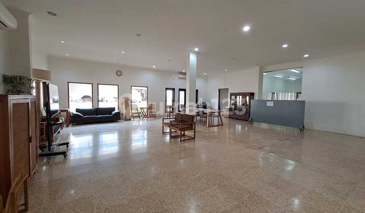 For Rent Mini Building, Spacious Parking Kemang Timur Raya For Rent Mini Building, Spacious Parking Kemang Timur Raya