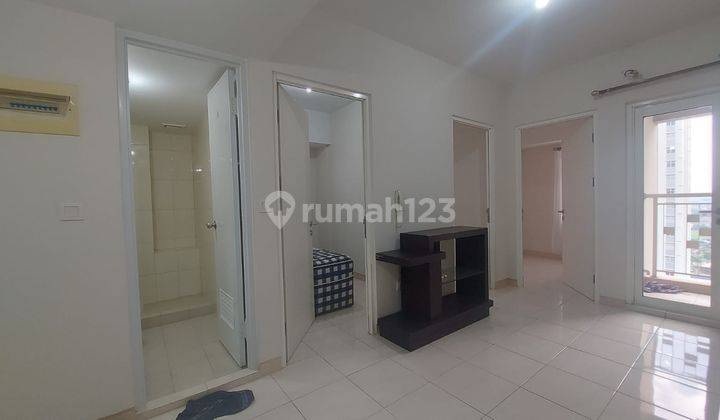 Hot Hot  Atau  Apartment Springlake di Summarecon Bekasi Tower Azolla,lantai 20, No 32 LAL 2