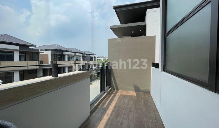 FOR RENT / FOR SALE LUXURY HOUSE IN KIYOMI ZORA BSD TANGERANG (LNA)