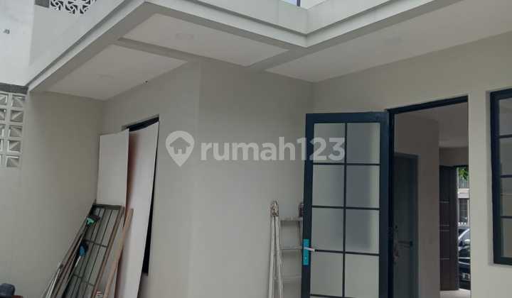 umah Lippo Karawaci dijual  Lippo Karawaci Cluster New Britania