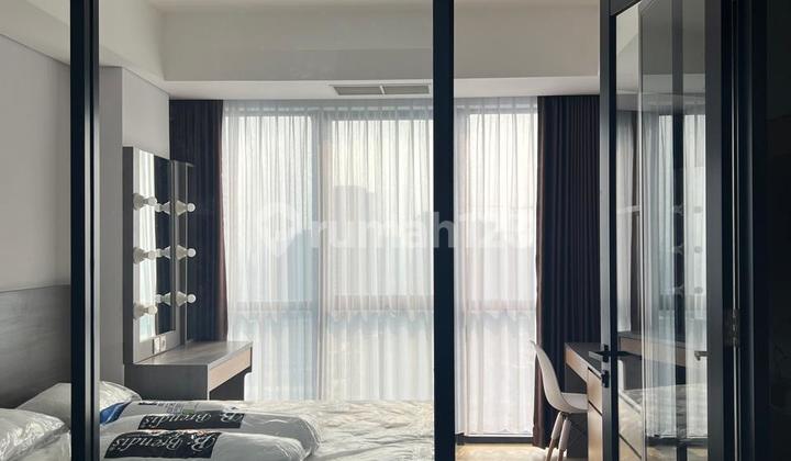 LOST SALE  1 BR Apartment The Smith Alam Sutera 2