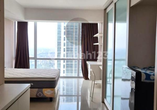 Ready-to-Occupy Apartment at U Residence 1, Lippo Karawaci Area, Tangerang Ready-to-Occupy Apartment at U Residence 1, Lippo Karawaci Area, Tangerang