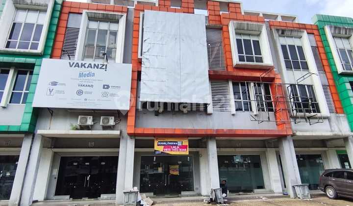 Dijual Ruko Darwin Timur Summarecon Serpong ,Hadap Jalan, 3 Lantai