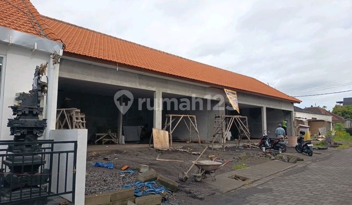 Shop house, in Canggu.