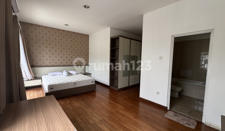 Golf View + Fully Furnished | 8X33 | Crown Golf House