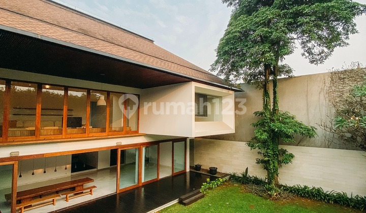 Rumah Mewah Pondok Indah Full Furnished Strategis