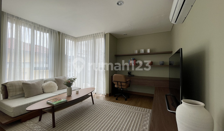 Or Sale - New Townhouse in Jatipadang Area 2