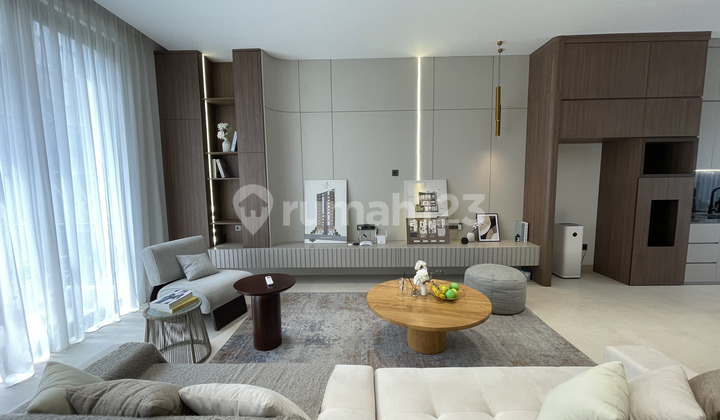 Rumah Modern Minimalis 3 Lantai + Rooftop di Jagakarsa 2