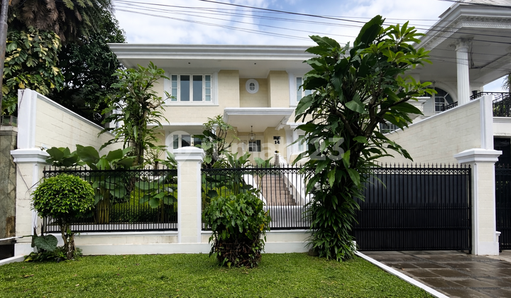For Rent Pondok Indah - Luxury Modern House Fully Furnished + Private Pool For Rent Pondok Indah - Luxury Modern House Fully Furnished + Private Pool