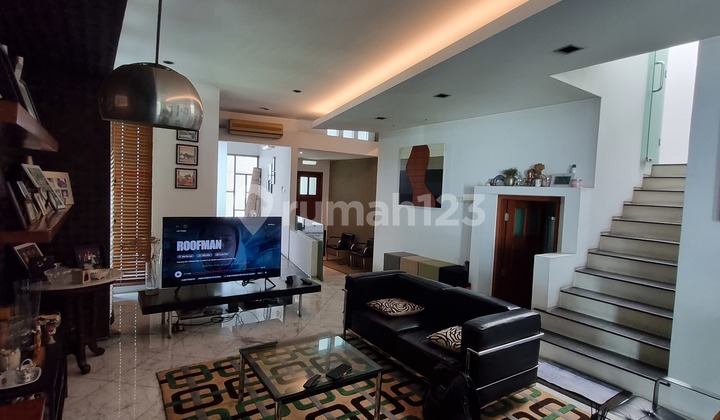 Luxury Tropical House Jakarta Selatan 2