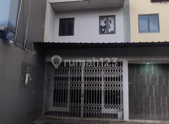 For Sale 3-Story Shop House in Jatinegara, East Jakarta For Sale 3-Story Shop House in Jatinegara, East Jakarta
