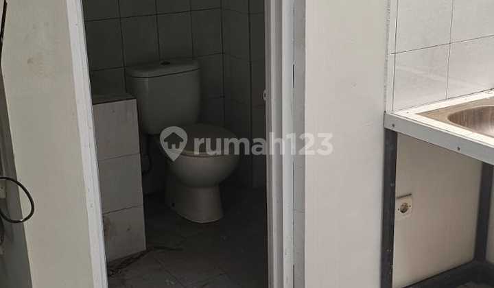 *Dijual**2 Bangunan Ruko 3 Lantai**Di Gempol*