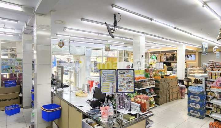 Active Business Space for Sale in Pasar Rebo, East Jakarta