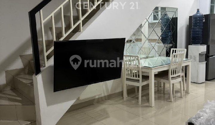 Disewakan Rumah Siap Huni Pantai Indah Kapuk