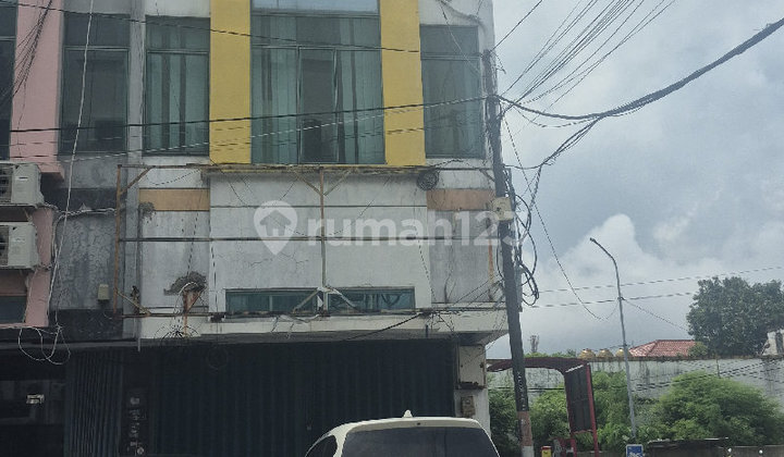 Dijual Ruko di Jl Mt Haryono Siap Pakai di Lokasi Emas Pusat Perdagangan, Parkiran Luas,Keamanan Bagus 1