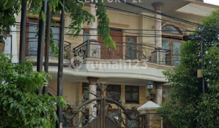 Rumah Mewah 2 Lantai di Gajah Raya Cocok untuk Keluarga Harmonis 1