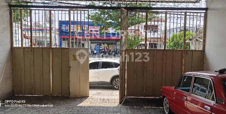 Disewakan Ruko 2 Lantai di Supriyadi Luas Open Space 2