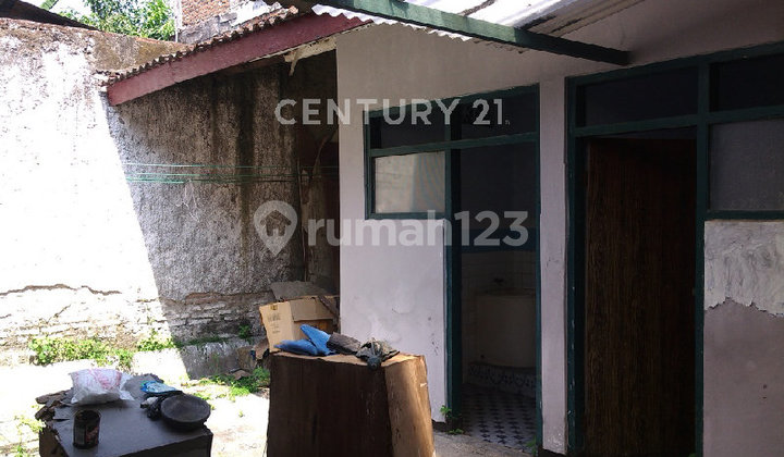 Strategic Location Office in West Semarang. 2