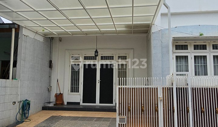 Rumah Semi Furnished 2Lt Kelapa Gading Rumah Semi Furnished 2Lt Kelapa Gading