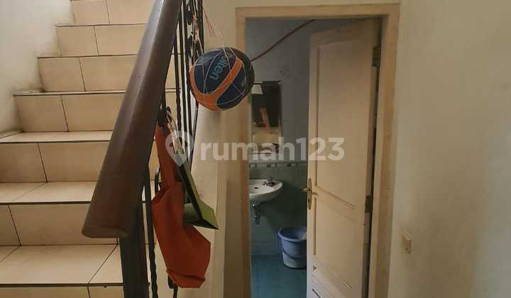 Rumah 2.5 Lantai/Dekat Pintu Tol dan Krl/ Keamanan 3Lapis/ Cctv 24 Jam 2