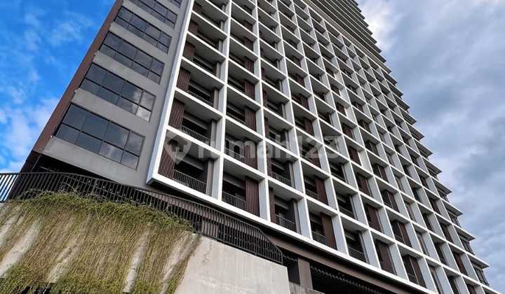 Ready-to-Occupy Apartment Near Business Center and Public Facilities in BSD