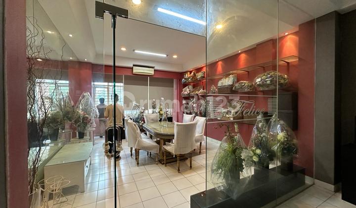 2-Unit Shophouse Joglo, West Jakarta