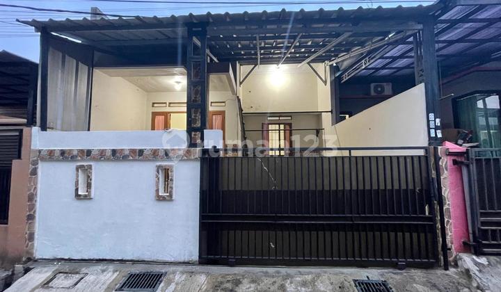 Rumah Nyaman di Daerah Pondok Kacang Barat, Pondok Aren, Tanggerang Selatan