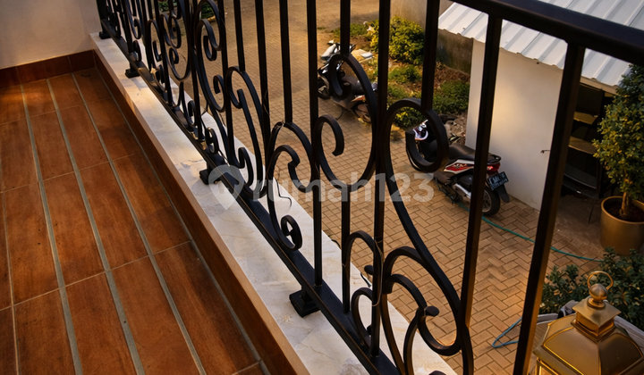 Properti Depok | Hunian 2 Lantai Gaya Eropa | Investasi Rumah At Kelapa Dua Depok