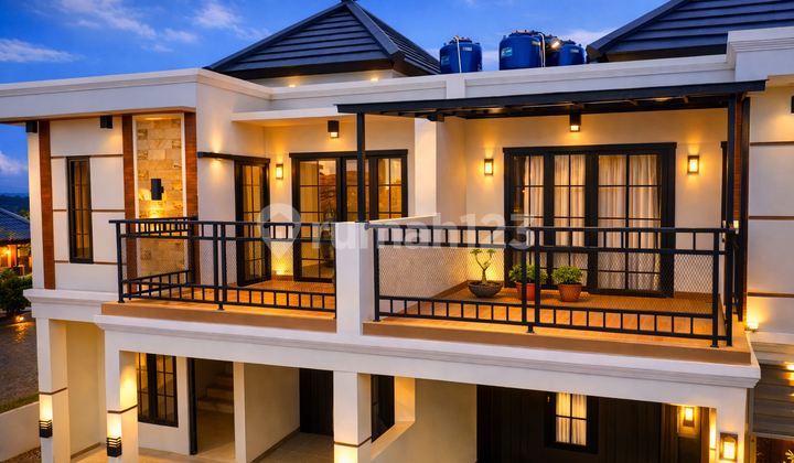 Bali-Style Modern Residence - Strategic Home | Toll & LRT Access