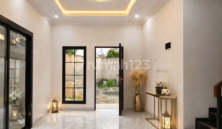 Rumah Dekat Universitas Indonesia - Modern Classic Eropa 2