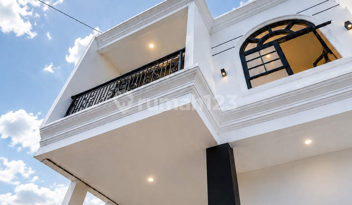Rumah Dekat Jakarta dengan Mobilitas Super Praktis Rumah Dekat Jakarta dengan Mobilitas Super Praktis