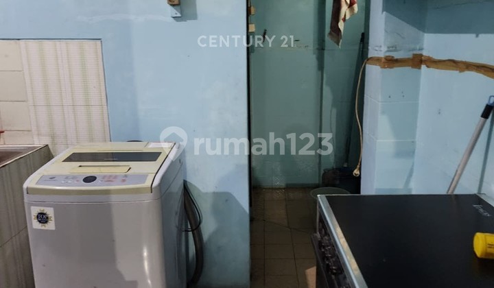 Ruko di Pecinan Area Tengah Kota Strategis 2