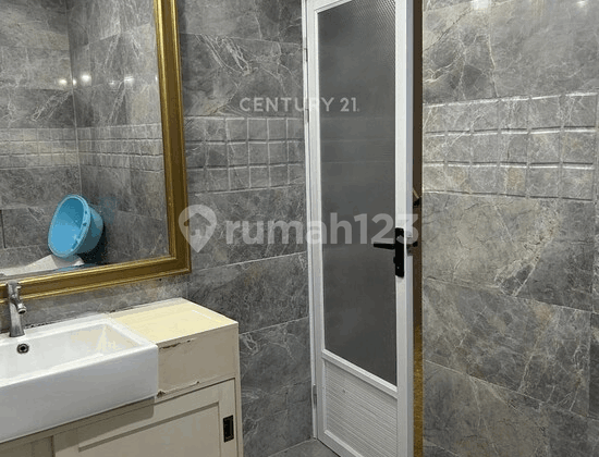 Rumah Siap Huni di Bsb City Citraland Semarang 2