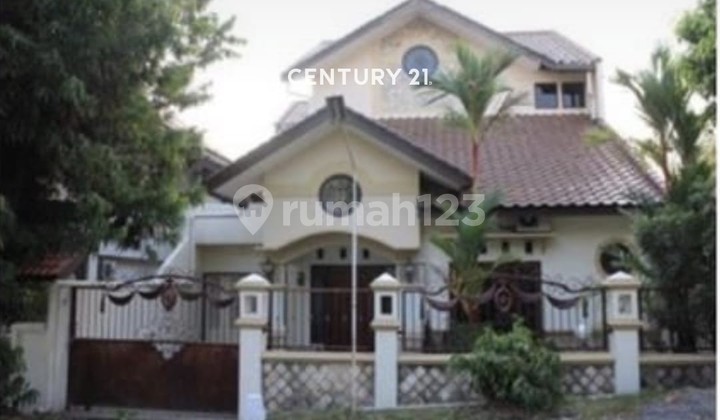 Rumah Bagus Siap Huni Full Furnish Daerah Atas Bebas Banjir 1